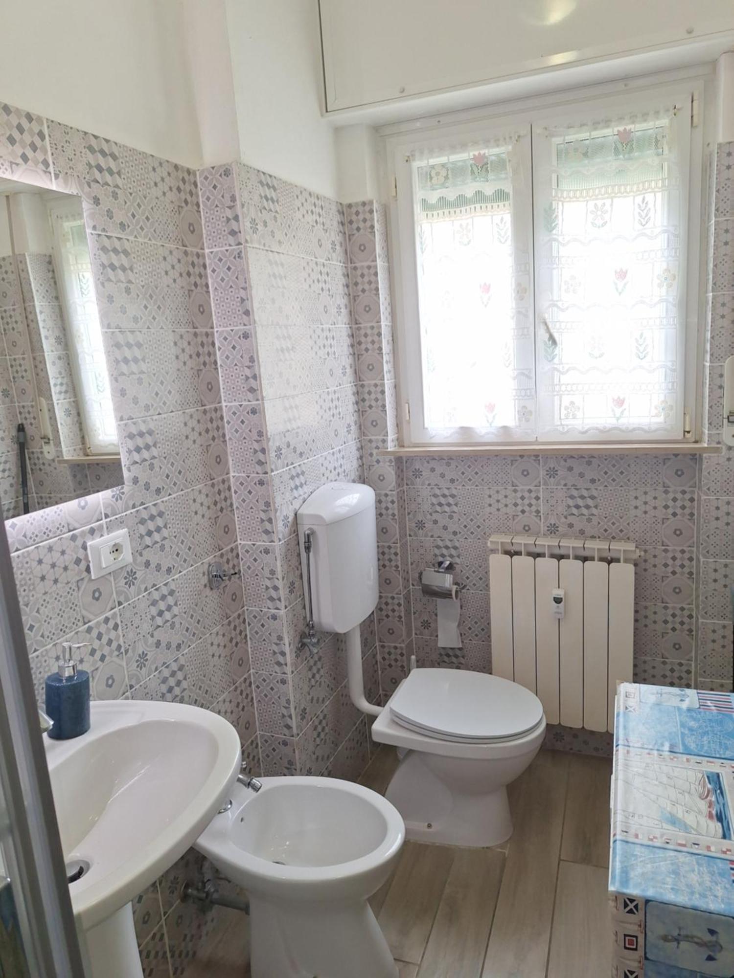 Apartamento Aduepassidalmarediviamolinelli *